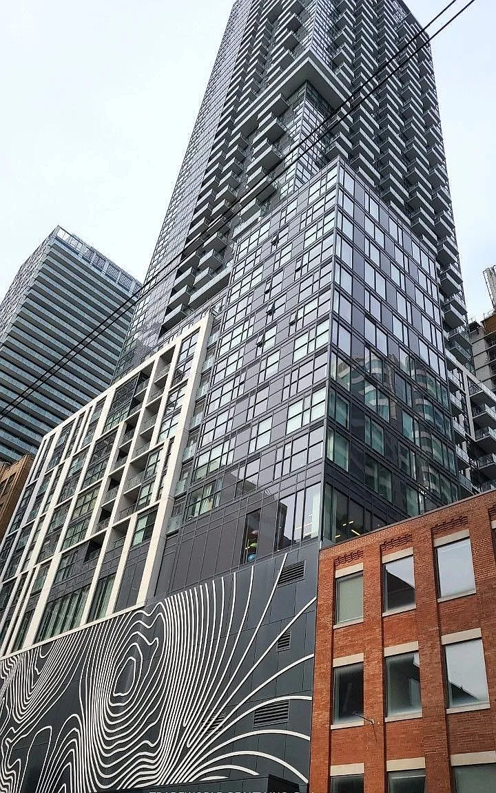 1 bed, $2,300 — Photo 1