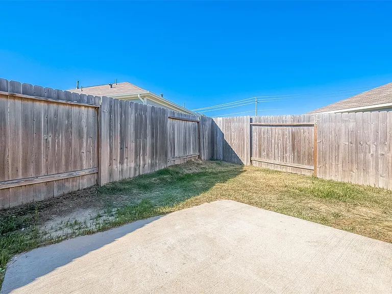 20033 Tuft Canyon Ct — Photo 47