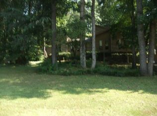 5200 Legendary Ln, Acworth, GA 30102