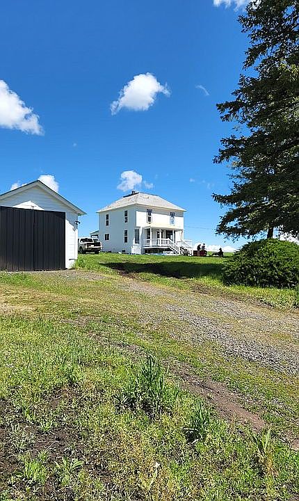 2nd image of 2245 Highway 62