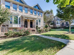 7890 Willoughby Ct, Alpharetta, GA 30005