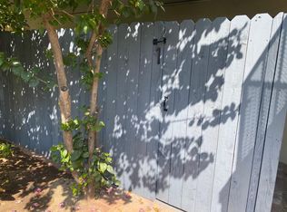 6844 Ben Ave, North Hollywood, CA 91605