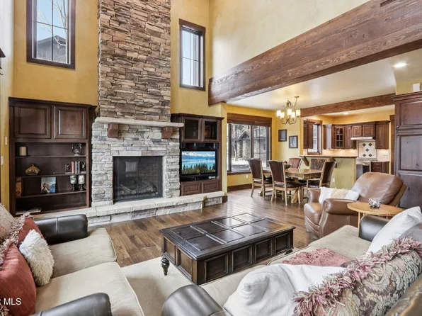 731 GCR 834, Fraser, CO 80442