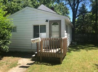 704 Julia St, Lansing, MI