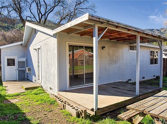 5th image of 5144 D Albert Dr