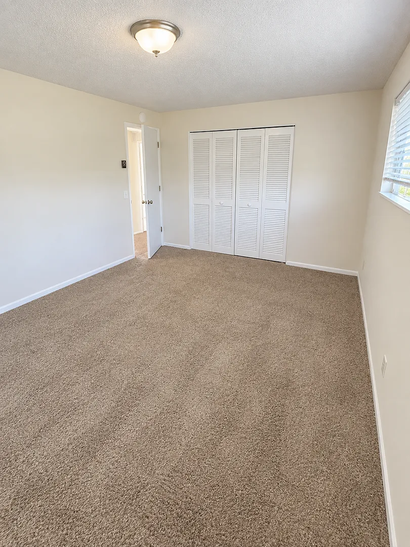 Charming 2-bedroom, 1.5-bath home in Springfield, OR!! — Photo 4