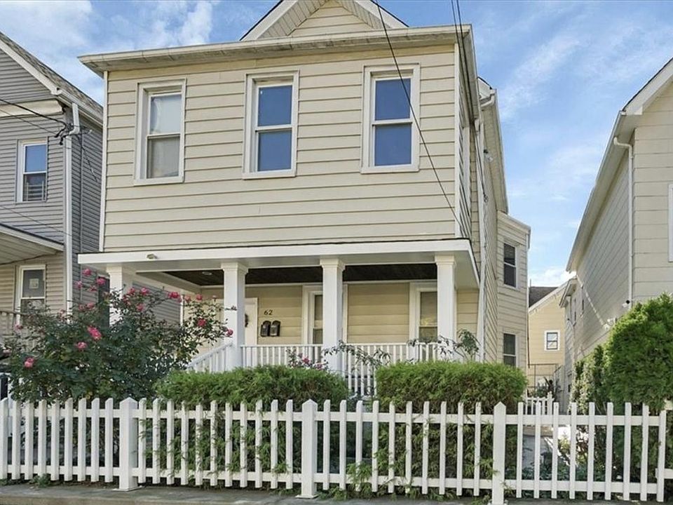 1st image of 62 Oak St #1