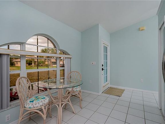 5th image of 1351 Jefferson Dr