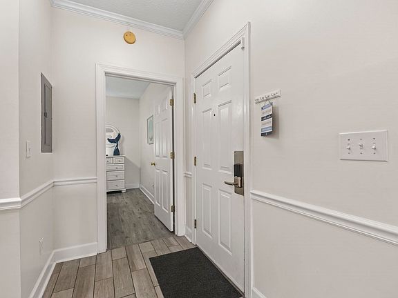 2nd image of 4881 Dahlia Ct. #105
