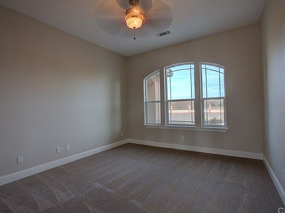5th image of 3887 Lincoln Blvd