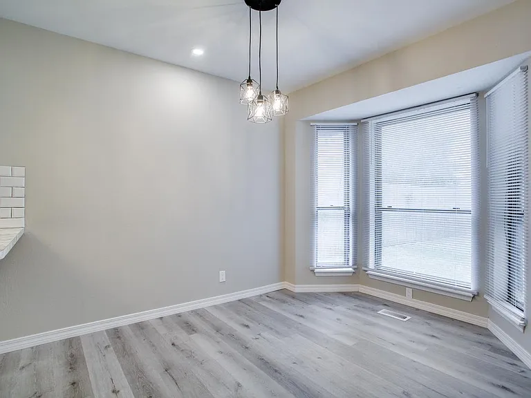 5609 Arrowhead Dr — Photo 6