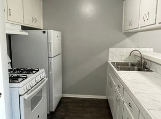 1301 S Hood St #10, Alvin, TX 77511