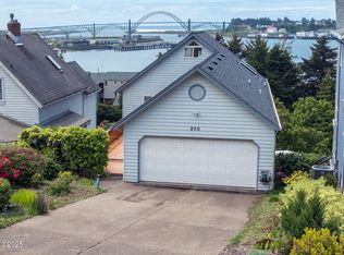 850 SE Crescent Pl, Newport, OR 97365