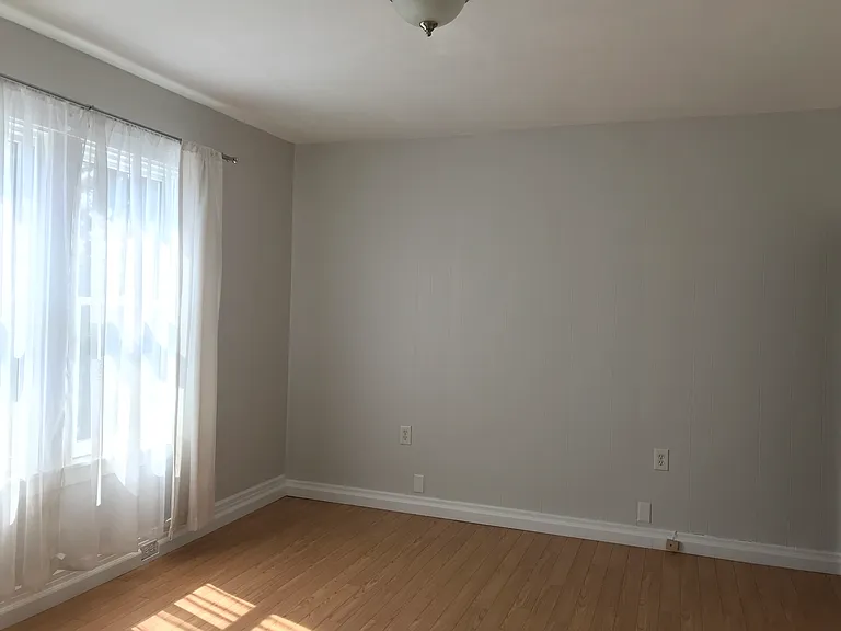 2305 Clinton Ave #A — Photo 6