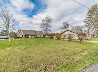 1004 Low Gap Rd, Owens Cross Roads, AL 35763