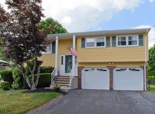 9 Fairmount Rd, Flanders, NJ 07836