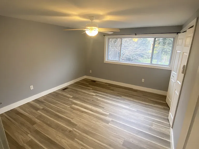 38436 Meadowdale St — Photo 24