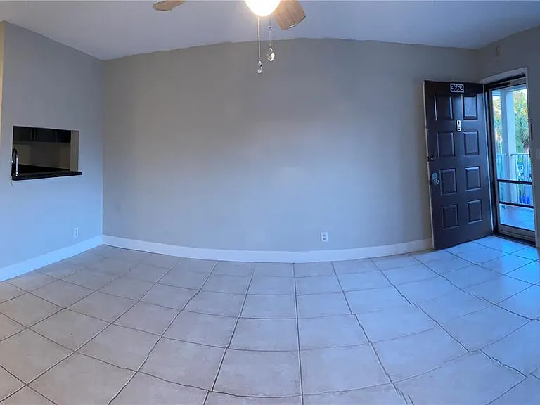 3662 N University Dr #F-7 — Photo 13