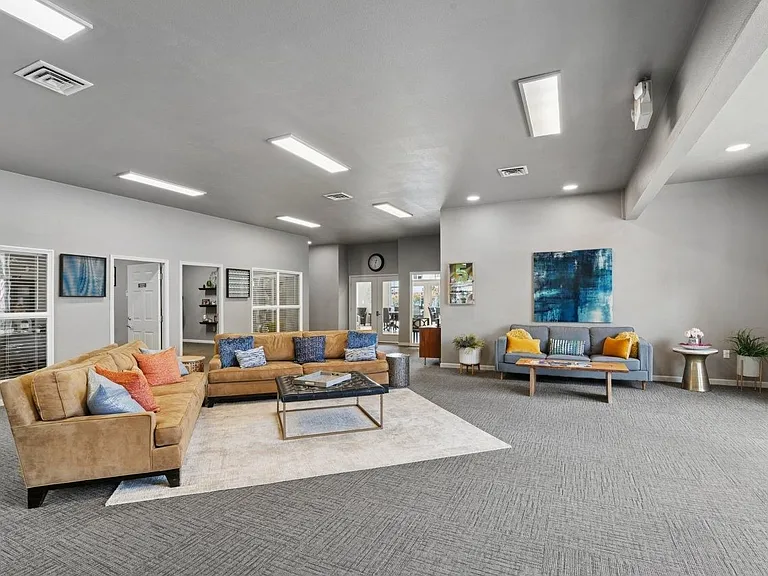 Jenna Village Apartments — Photo 11
