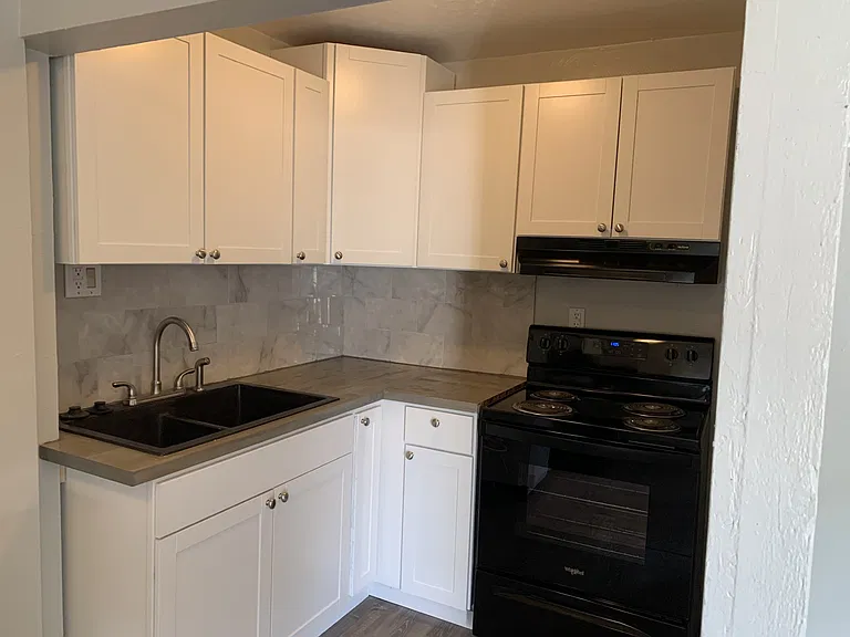 812 W Colorado Ave #2 — Photo 3