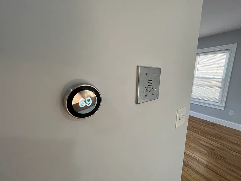372 Oxford St #3 — Photo 15