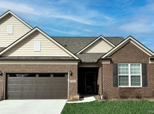 40662 Orchid Trl, Clinton Township, MI 48036