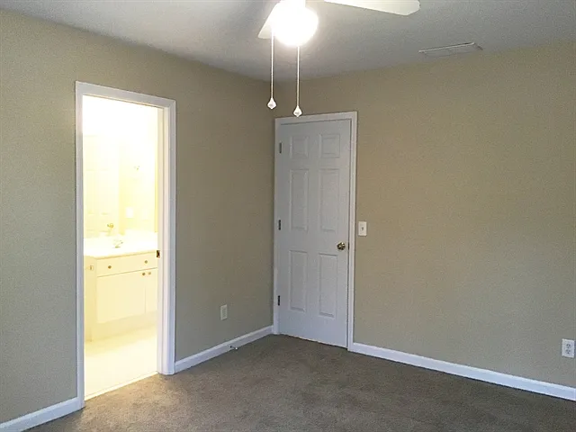 6415 Wenham Ct — Photo 15