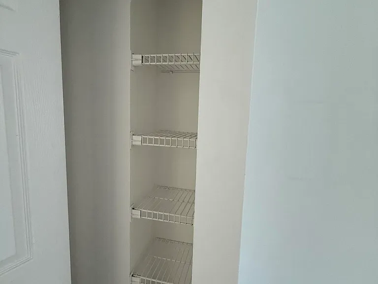 4324 NW 9th Ave #5-3C — Photo 7