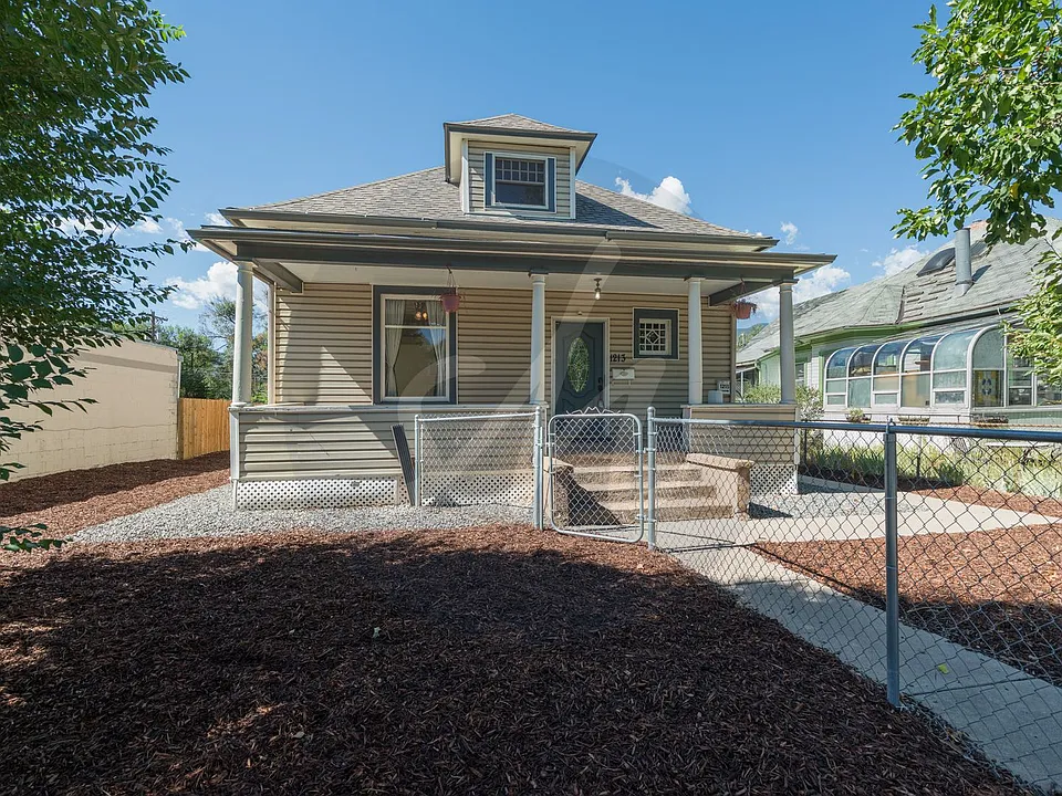1213 W Colorado Ave
