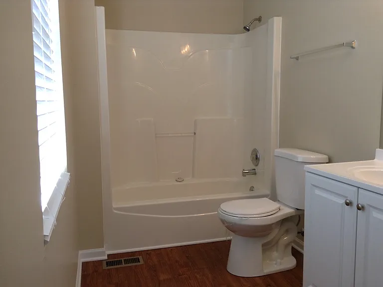 5301 Sunmeadow Dr — Photo 9