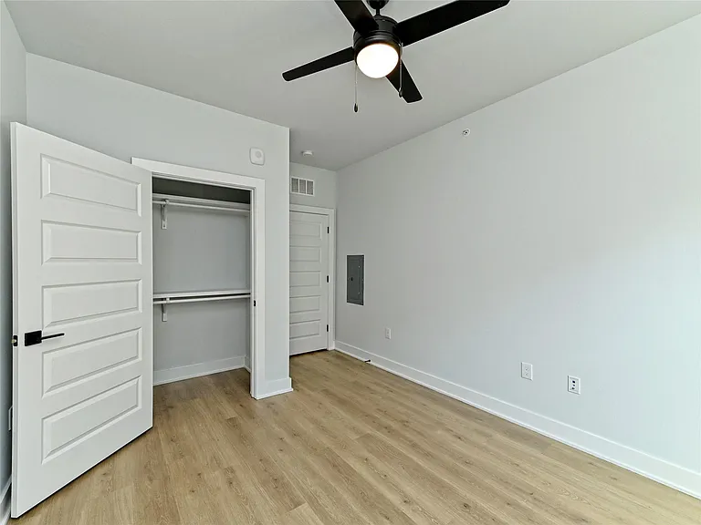 2500 Longview St #518 — Photo 10