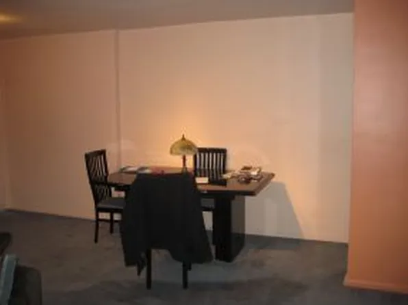 735 Avenue W image 1 of 5