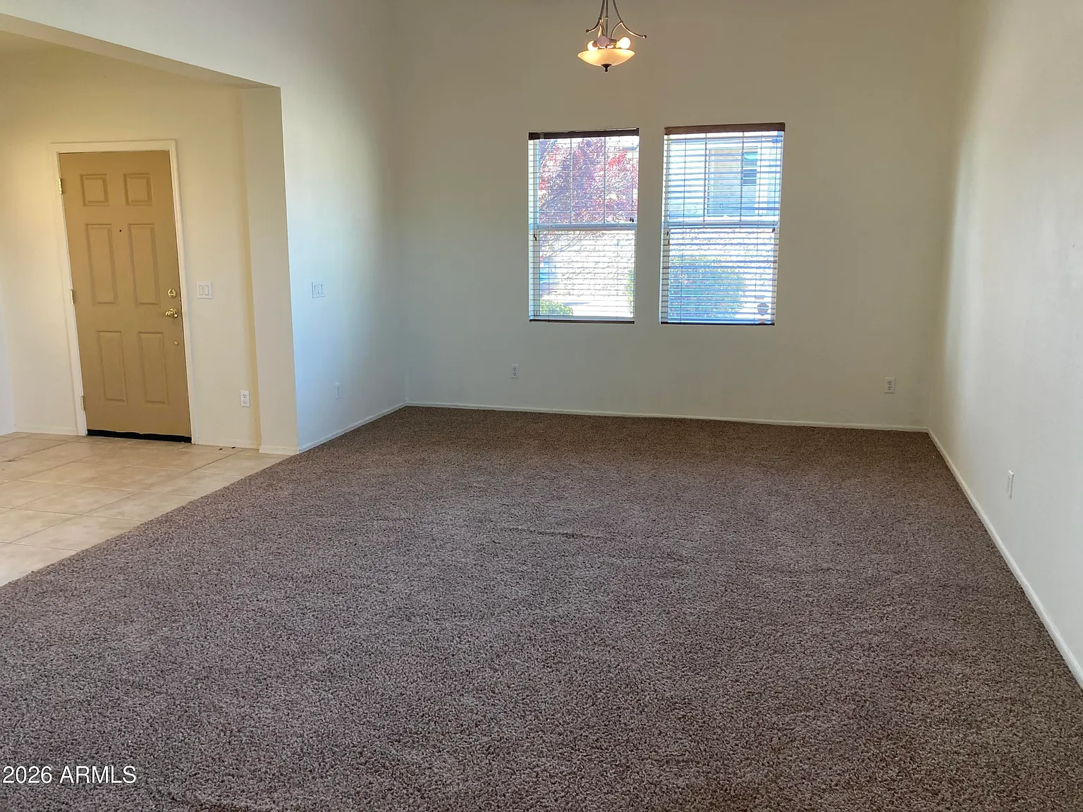 4 bed, 2.5 bath, 2924 sqft, $2,800 — Photo 3