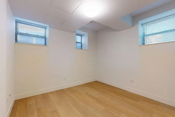 5700 S. Blackstone Avenue — Photo 38