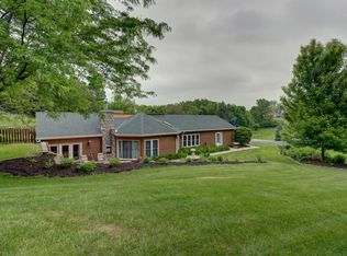 9771 Pine Crest Rd, Blair, NE 68008