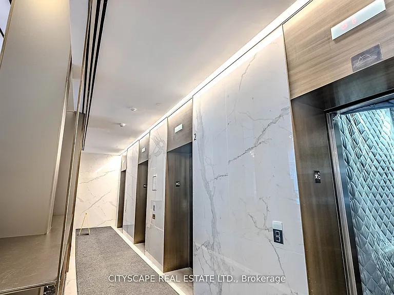 77 Shuter St #907 — Photo 4