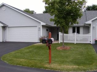 2050 Mitchell St, Oshkosh, WI 54901