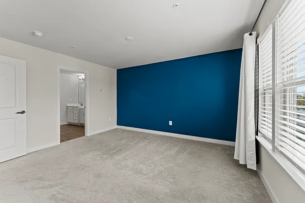 224 S Newkirk St — Photo 21