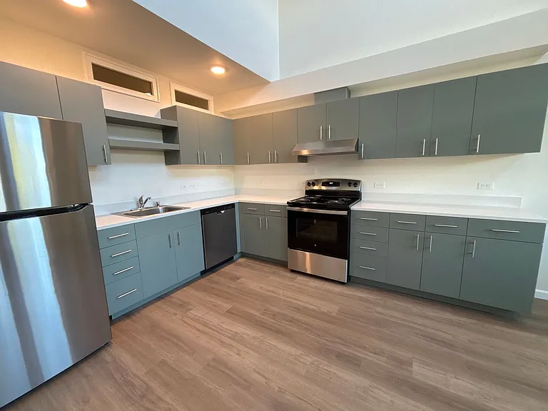 401 UNION — Photo 167