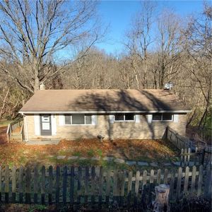 3310 New England Rd, West Mifflin, PA, 15122