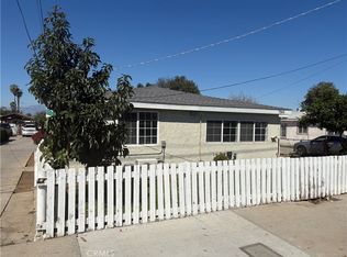 7563 Lincoln Ave, Riverside, CA 92504