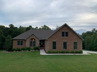 19 Ridgeview Ct, Crossville, TN 38571