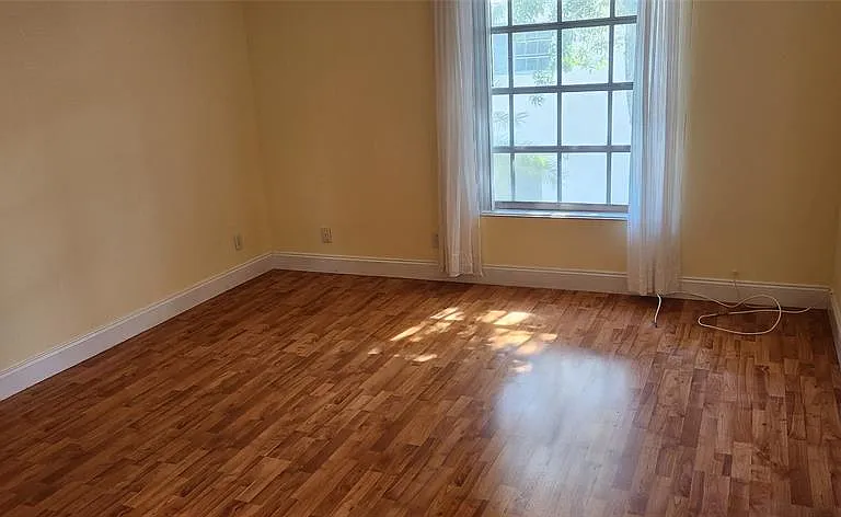 2190 NE 68th St #526 — Photo 12