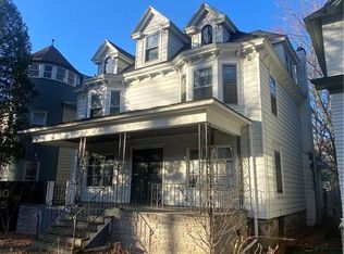 107 Concord Pl, Syracuse, NY 13210