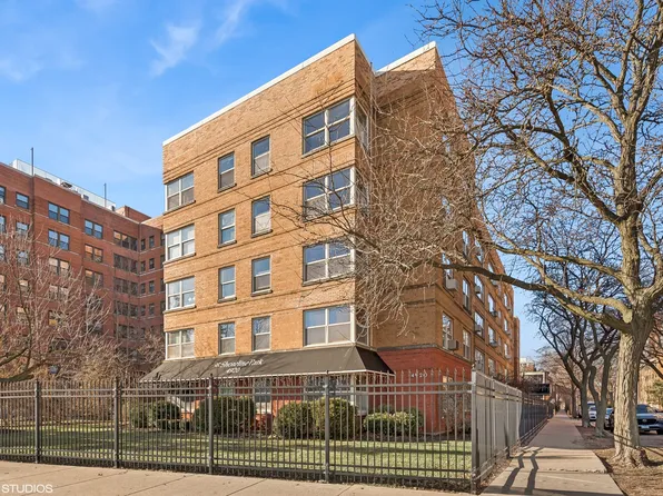 4920 N Marine Dr APT 308, Chicago, IL 60640