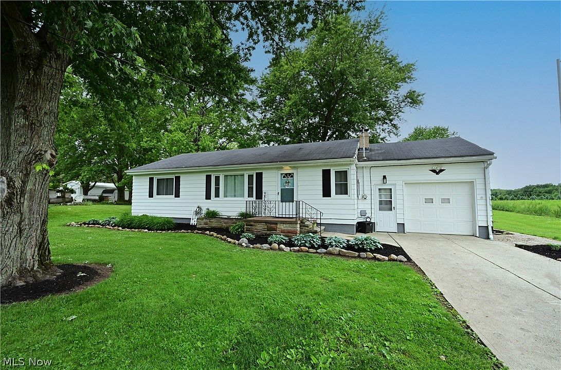 13526 Indian Hollow Rd, Grafton, OH 44044 Zillow
