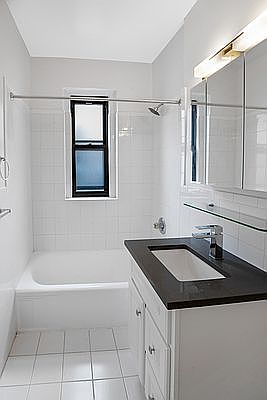 5th image of 9 W 64th St #4E
