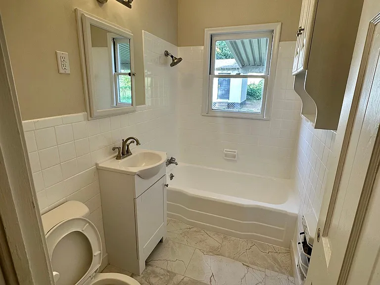 1320 S Braden Ave — Photo 11