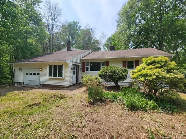 26 Terry Road, Ledyard, CT 06335