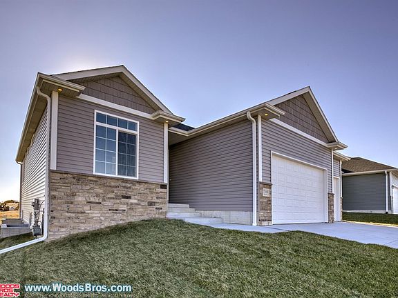 2nd image of 7349 Lilee Ln
